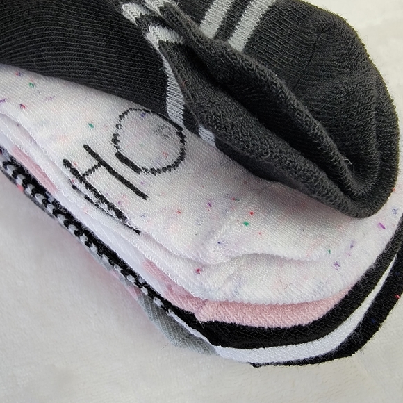 10 Pack of Rae Dunn Ankle Socks - Picture 6 of 15